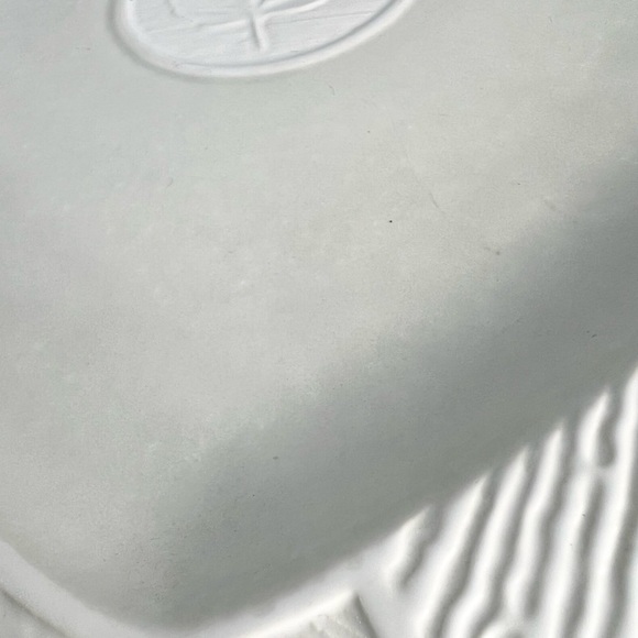 Pfaltzgraff SIERRA LEAF IVORY WHITE 13 3/4" SQUARE PLATTER PLATE - Picture 7 of 9